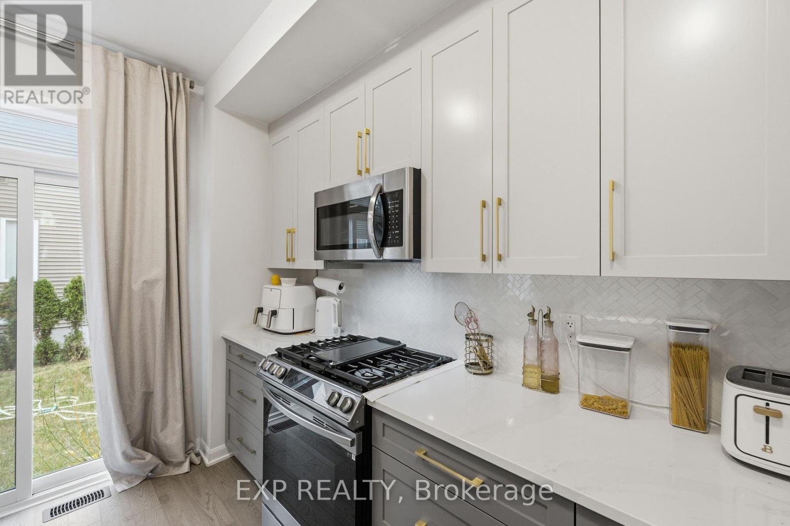 23 FINGLAS COURT - 14