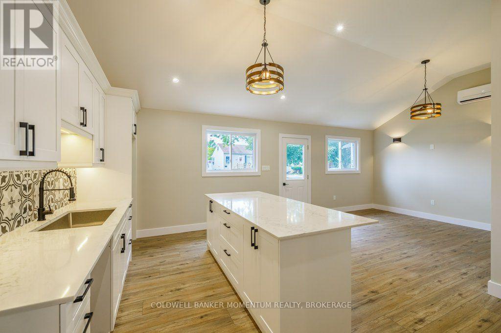 406 HENNEPIN AVENUE - Image 12