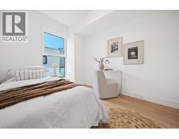 140 W Woodstock Avenue, Vancouver, BC V5Y0N1 Photo 15