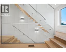 140 W Woodstock Avenue, Vancouver, BC V5Y0N1 Photo 20