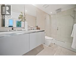 140 W Woodstock Avenue, Vancouver, BC V5Y0N1 Photo 24
