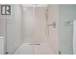 140 W Woodstock Avenue, Vancouver, BC V5Y0N1 Photo 25