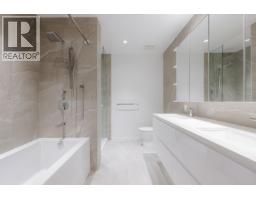 6200 Minoru Boulevard, Richmond, BC V6Y0M9 Photo 9