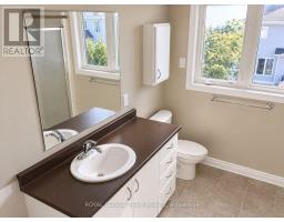 Family room - 133 Forestbrook Street, Ottawa, ON K2K0A8 Photo 9
