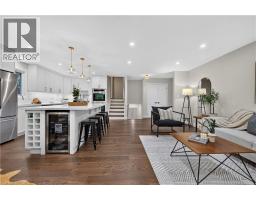 4 Woodcrest Drive, Grimsby, ON L3M1C4 Photo 13