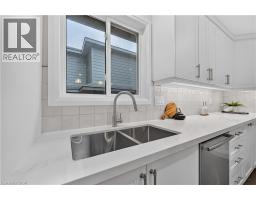 4 Woodcrest Drive, Grimsby, ON L3M1C4 Photo 17