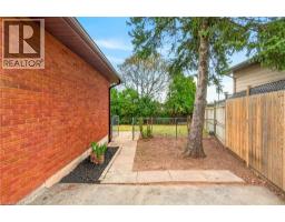 4 Woodcrest Drive, Grimsby, ON L3M1C4 Photo 43