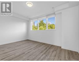 Th04 - 123 Parkway Forest Drive, Toronto, ON M2J1L9 Photo 13