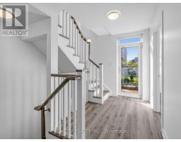 Th04 - 123 Parkway Forest Drive, Toronto, ON M2J1L9 Photo 16