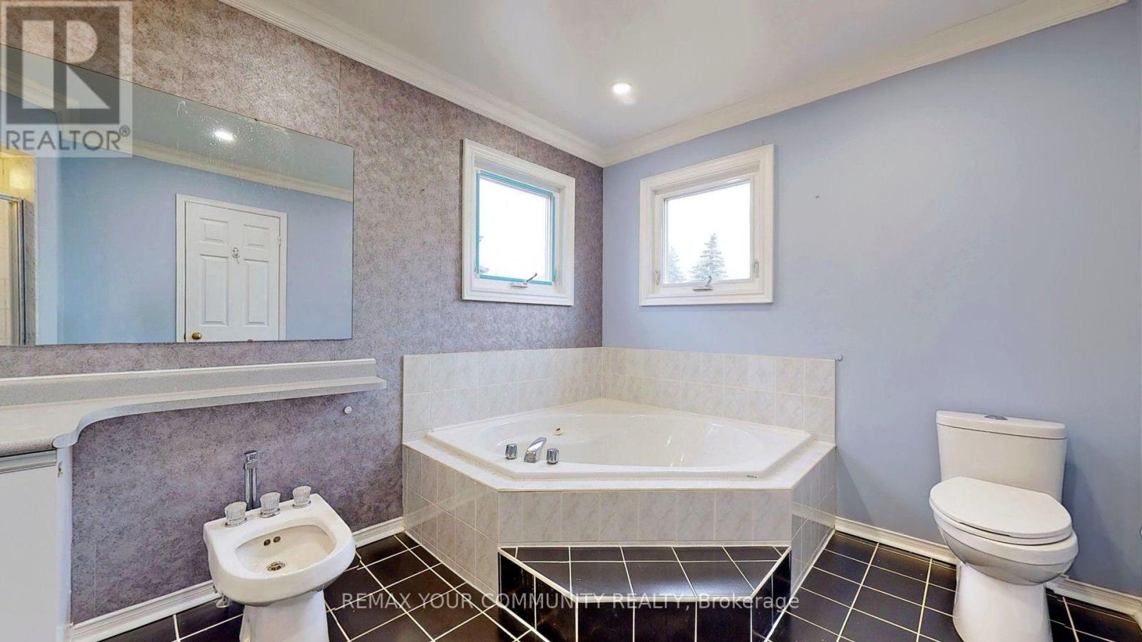 20 Rolling Acres Drive, Whitby, ON photo 41