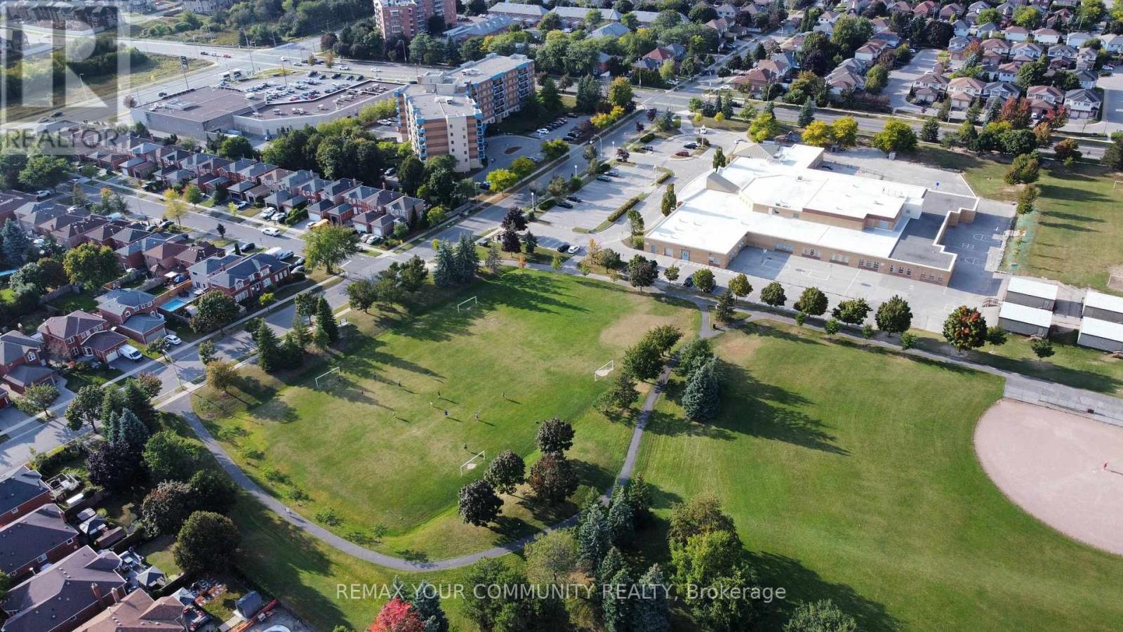 20 Rolling Acres Drive, Whitby, ON photo 46