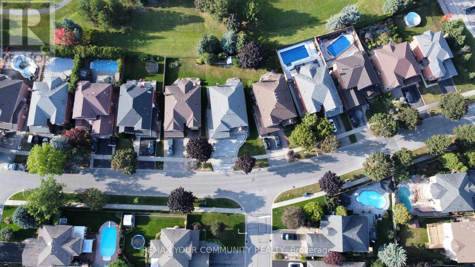 20 Rolling Acres Drive, Whitby, ON photo 47