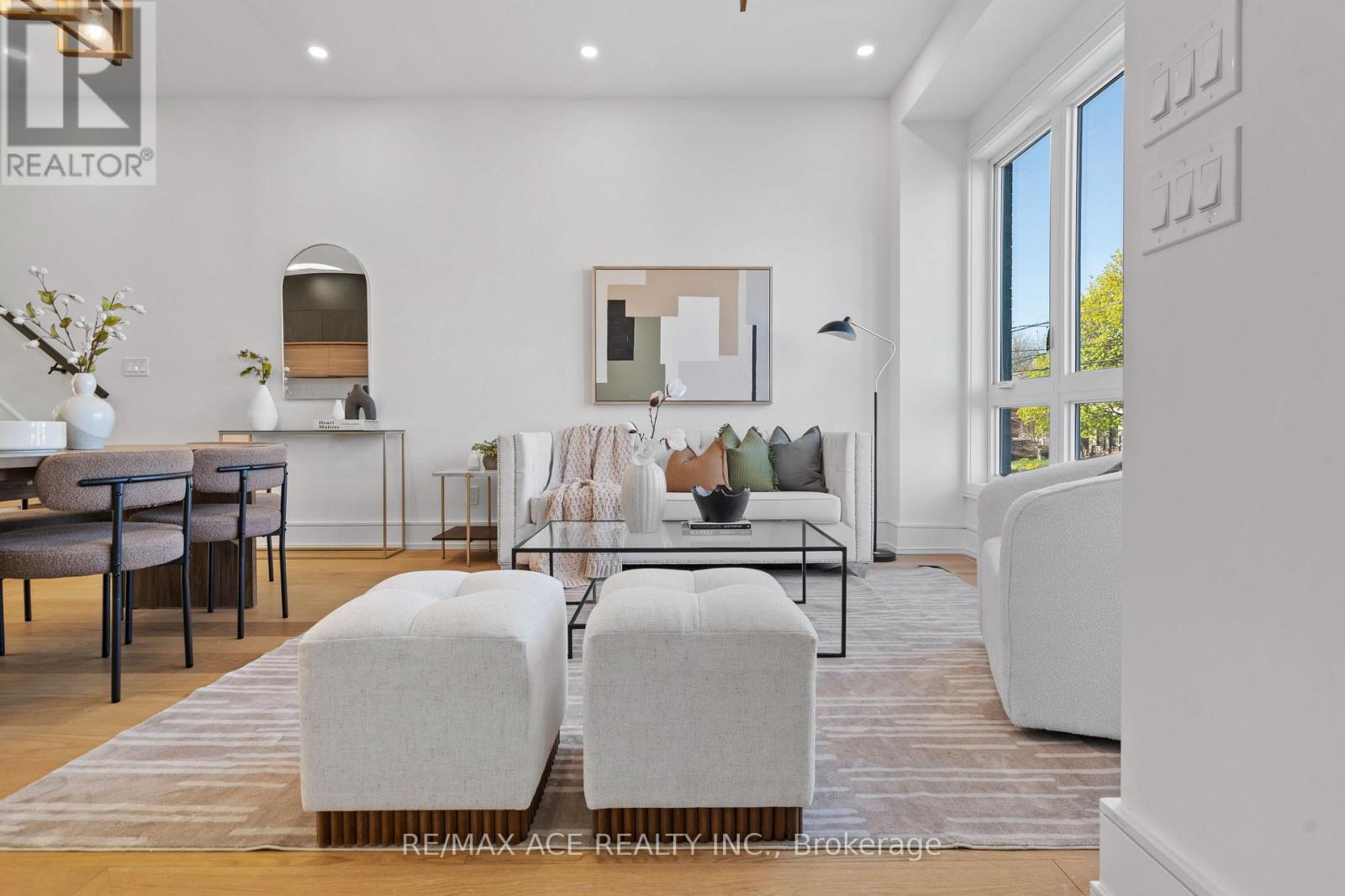 122 WARDEN AVENUE - 10