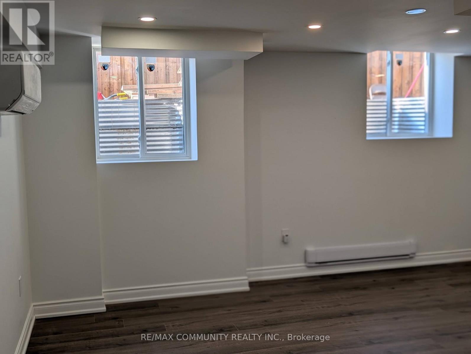 201 Ronal Guscott Street, Oshawa, ON photo 3
