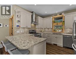 101, 102 Stewart Creek Rise, Canmore, AB T1W0E3 Photo 19