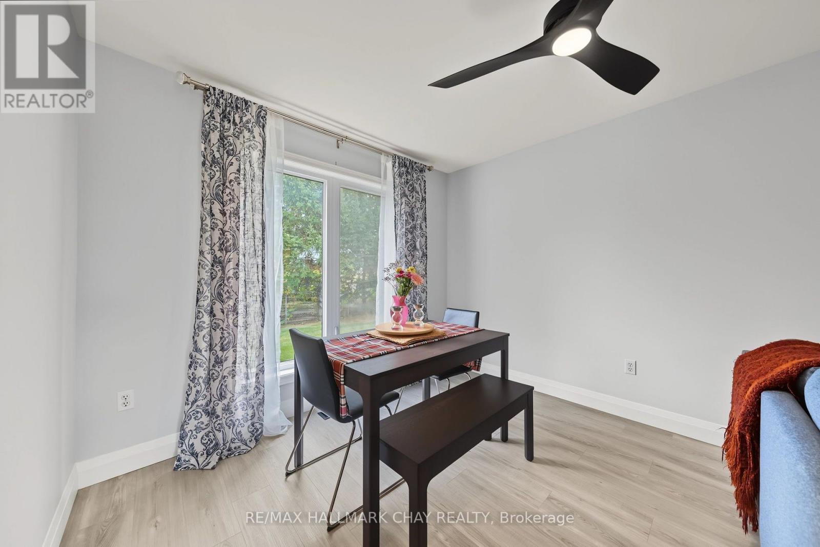 55 RIVERLEY LANE - 11