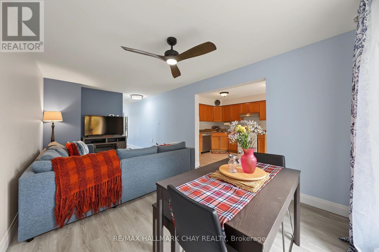 55 RIVERLEY LANE - 13