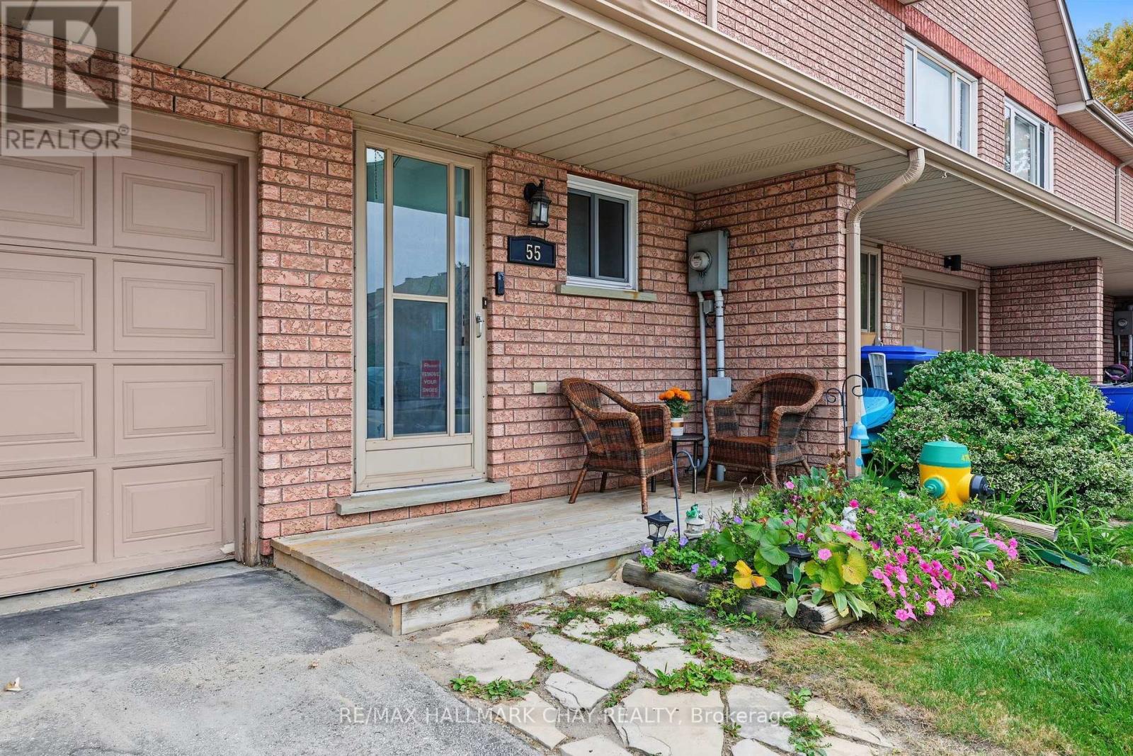 55 RIVERLEY LANE - 3