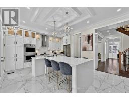 23 Marlene Johnston Drive, East Gwillimbury, ON L9N0W7 Photo 12