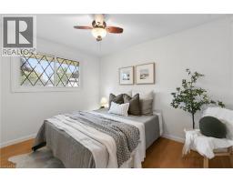 54 Hampton Place, Kitchener, ON N2B2S3 Photo 24