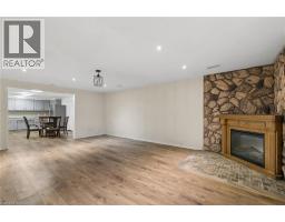 54 Hampton Place, Kitchener, ON N2B2S3 Photo 32
