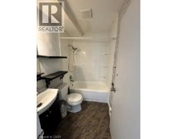 42 Market Street Unit# 2, Cambridge, ON N1R3T2 Photo 12