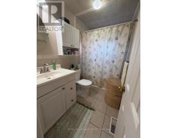 40 Avon Avenue, Toronto, ON M6N3W7 Photo 20
