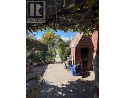 40 Avon Avenue, Toronto, ON M6N3W7 Photo 23