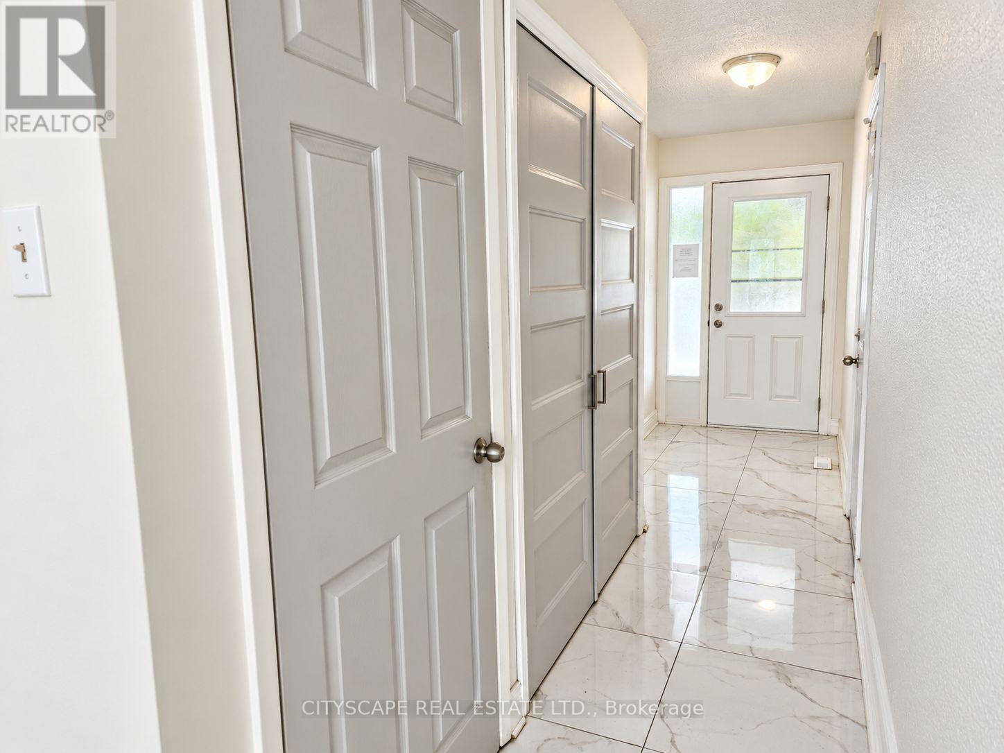 Photo of 25 - 25 BARONWOOD COURT