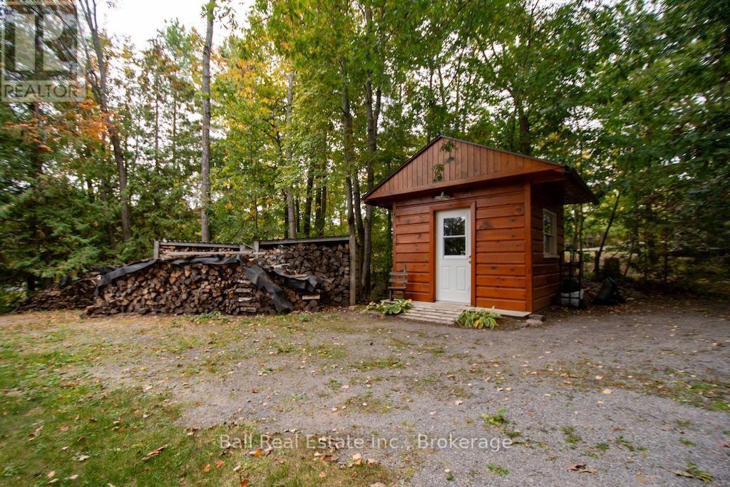 106 IRWIN DRIVE - Image 38