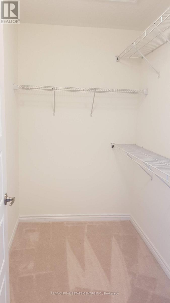8 Watermill Street — photo 14