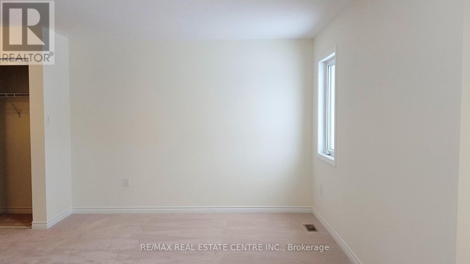 8 Watermill Street — photo 17