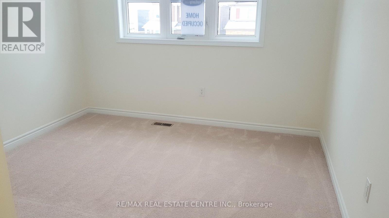 8 Watermill Street — photo 22