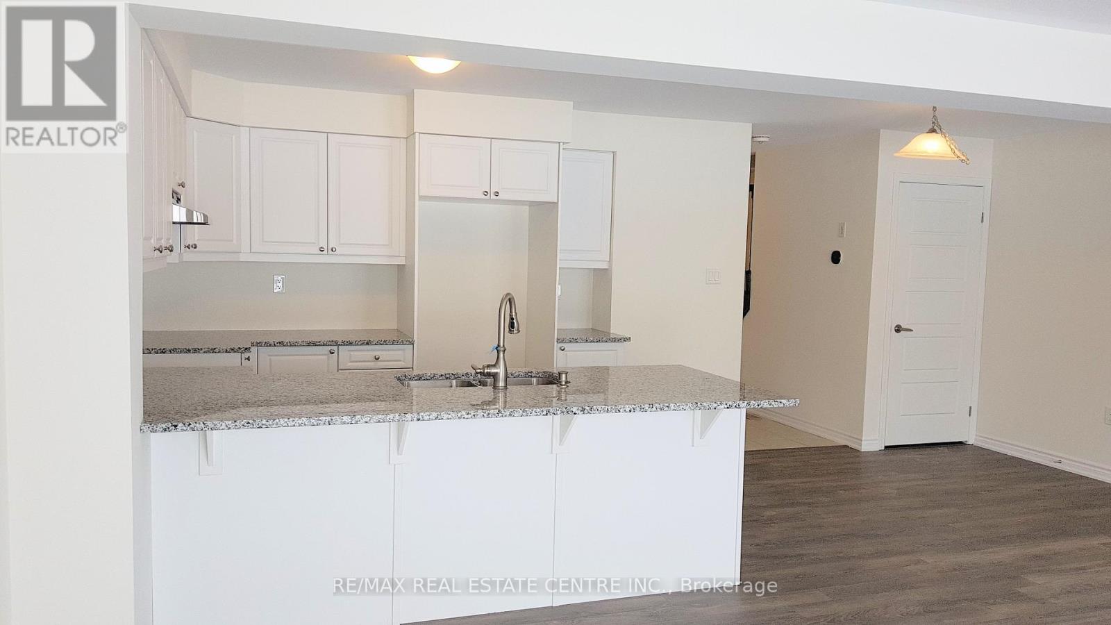 8 Watermill Street — photo 8