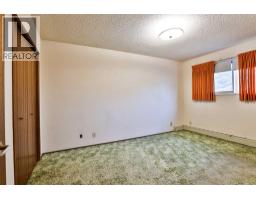 1921 17 Street N - photo 11