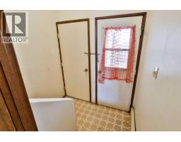 1921 17 Street N - photo 14