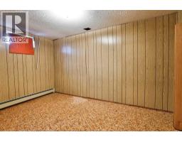 1921 17 Street N - photo 19