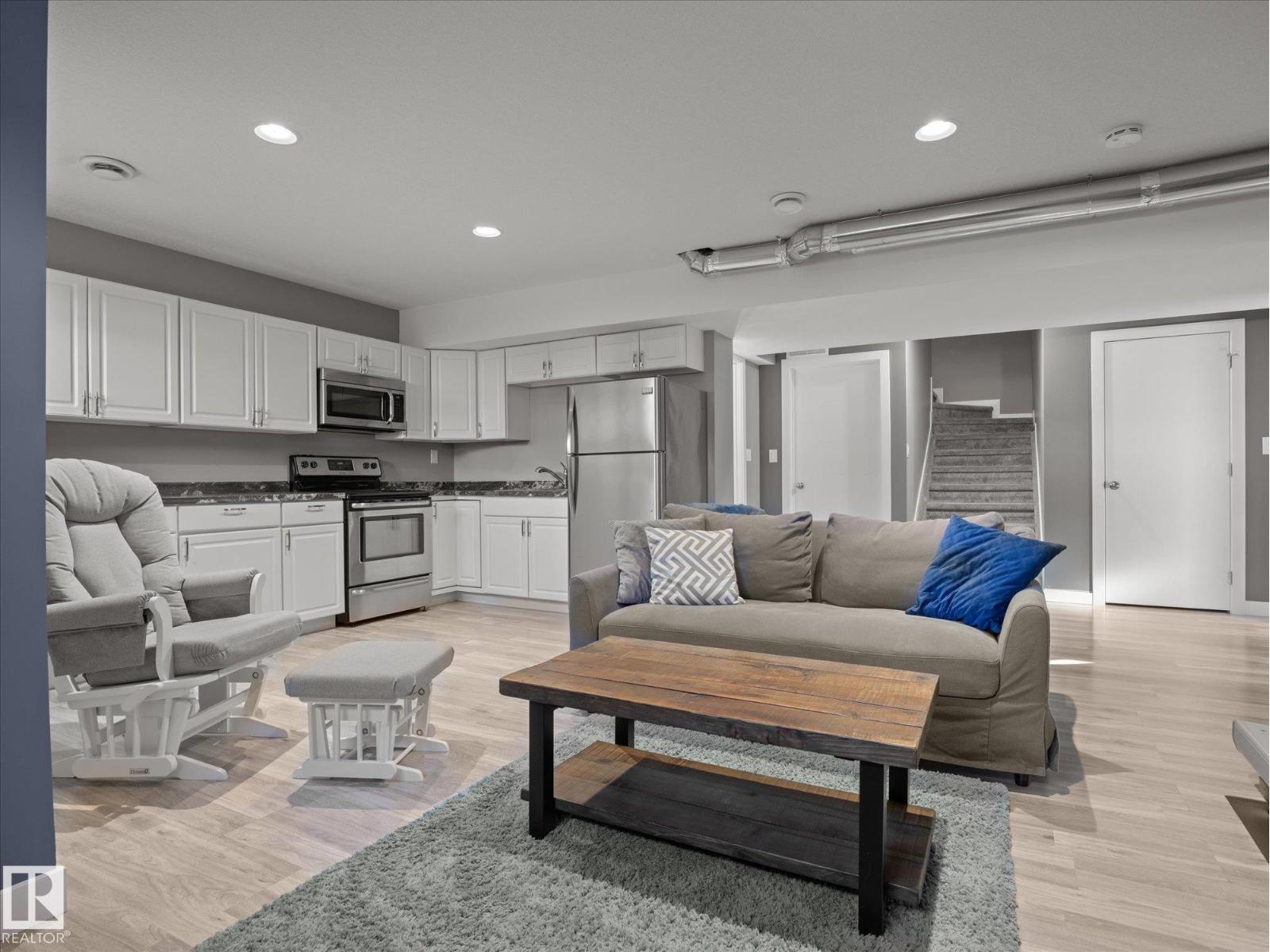 28 DANFIELD PL - Image 28