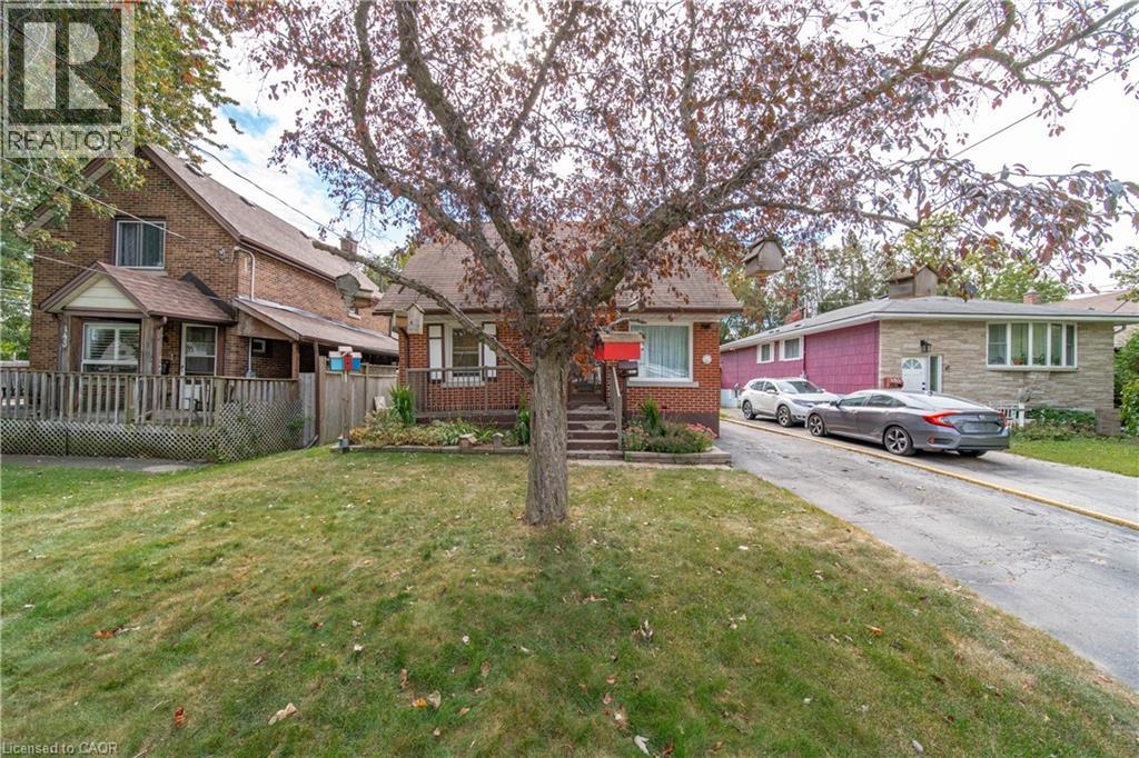 147 GLEN Road — photo 2