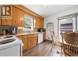 147 Glen Road, Kitchener, ON N2M3G3 Photo 9