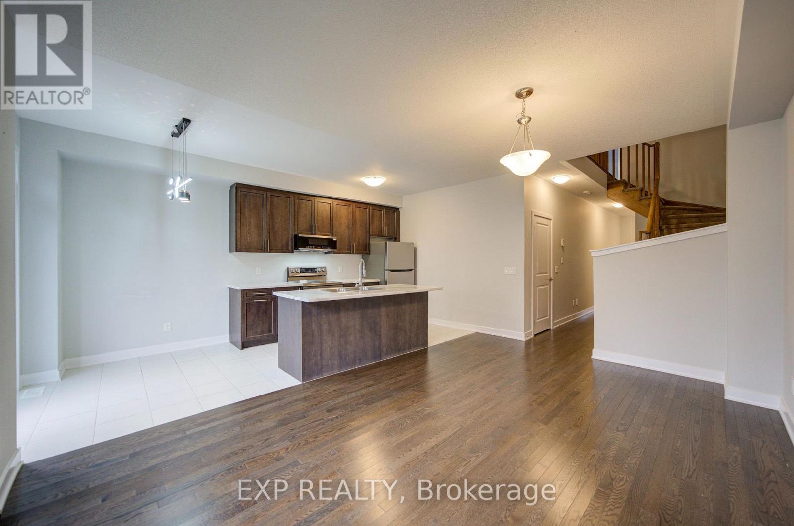 1095 Thompson Drive, Oshawa, ON photo 14