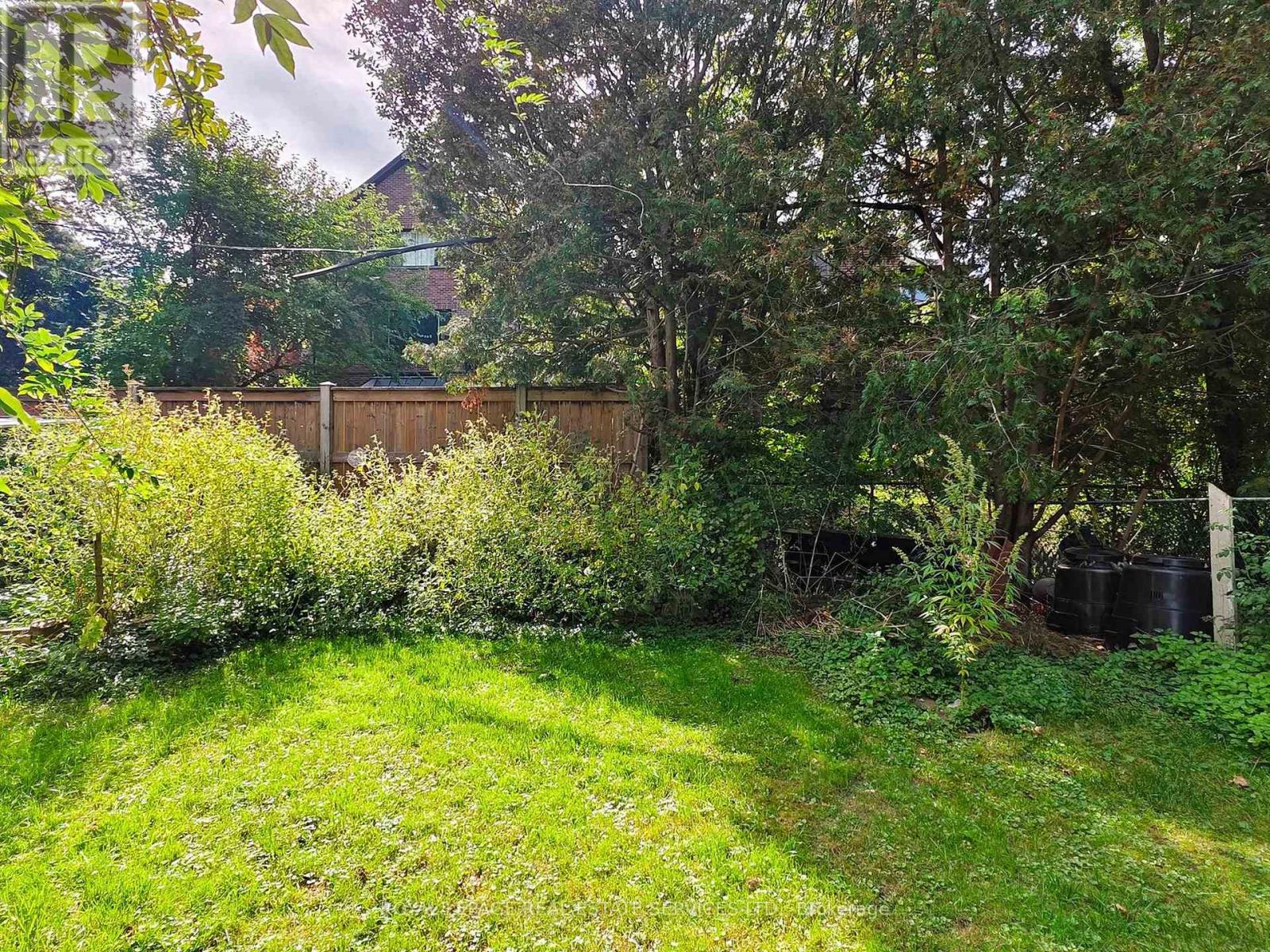 28 MCINTOSH AVENUE - Image 31