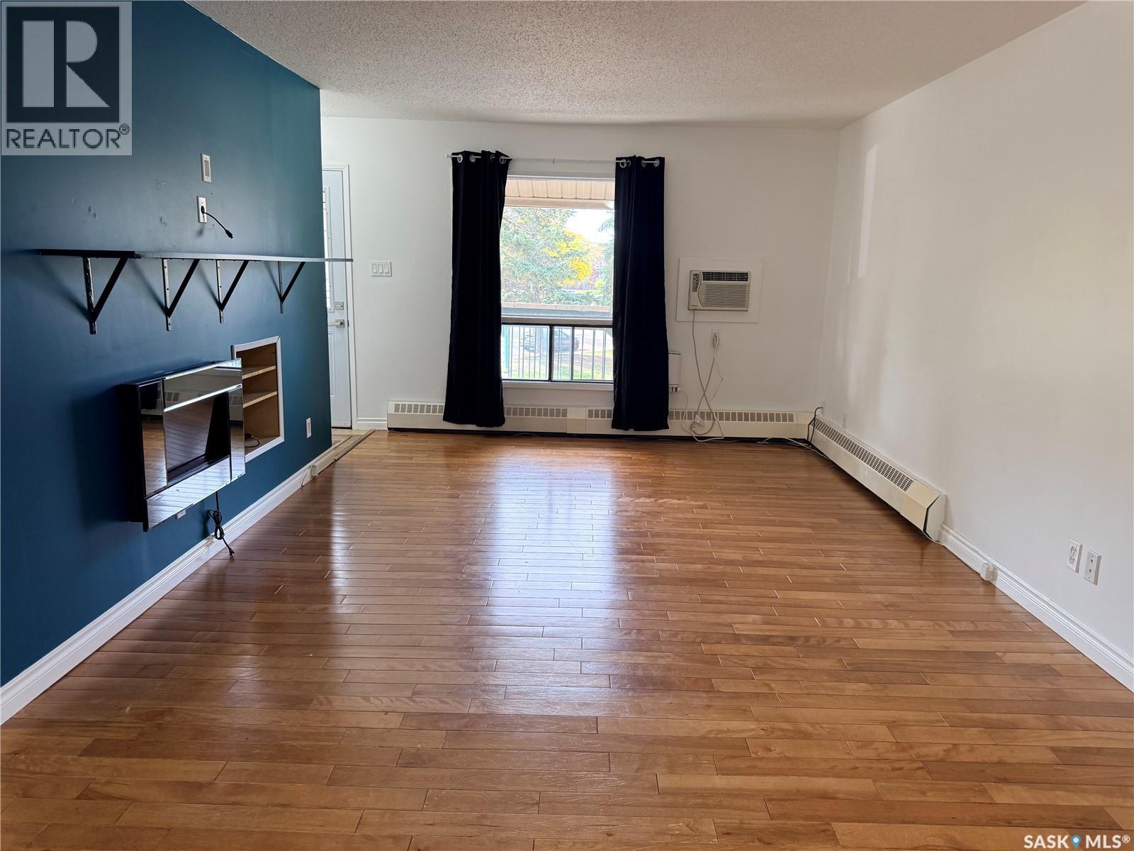54B Nollet AVENUE, Regina — photo 4