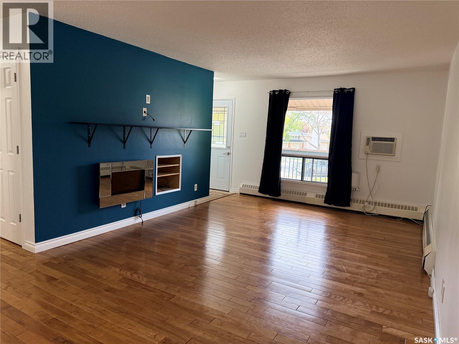 #54B Nollet AVENUE - 6