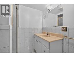 182 Emerald Street N, Hamilton, ON L8L5K8 Photo 38