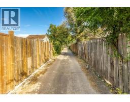 182 Emerald Street N, Hamilton, ON L8L5K8 Photo 47