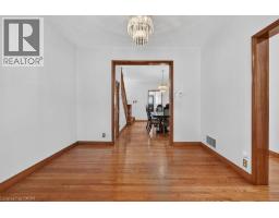 Living room - 182 Emerald Street N, Hamilton, ON L8L5K8 Photo 9