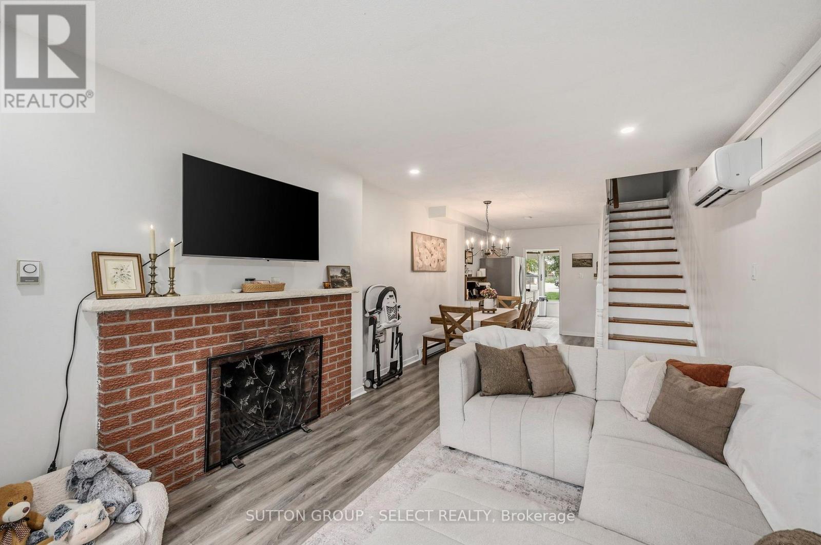 #30 44 ARBOUR GLEN CRESCENT - 10