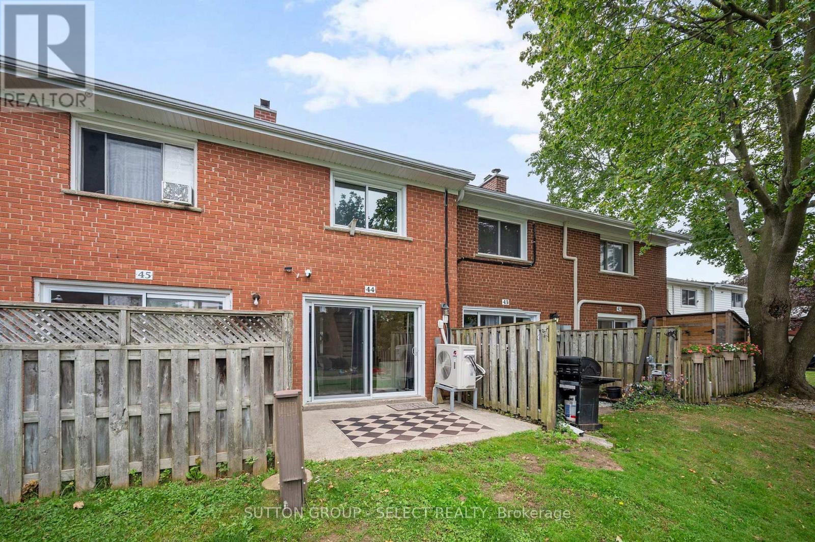 #30 44 ARBOUR GLEN CRESCENT - Image 22