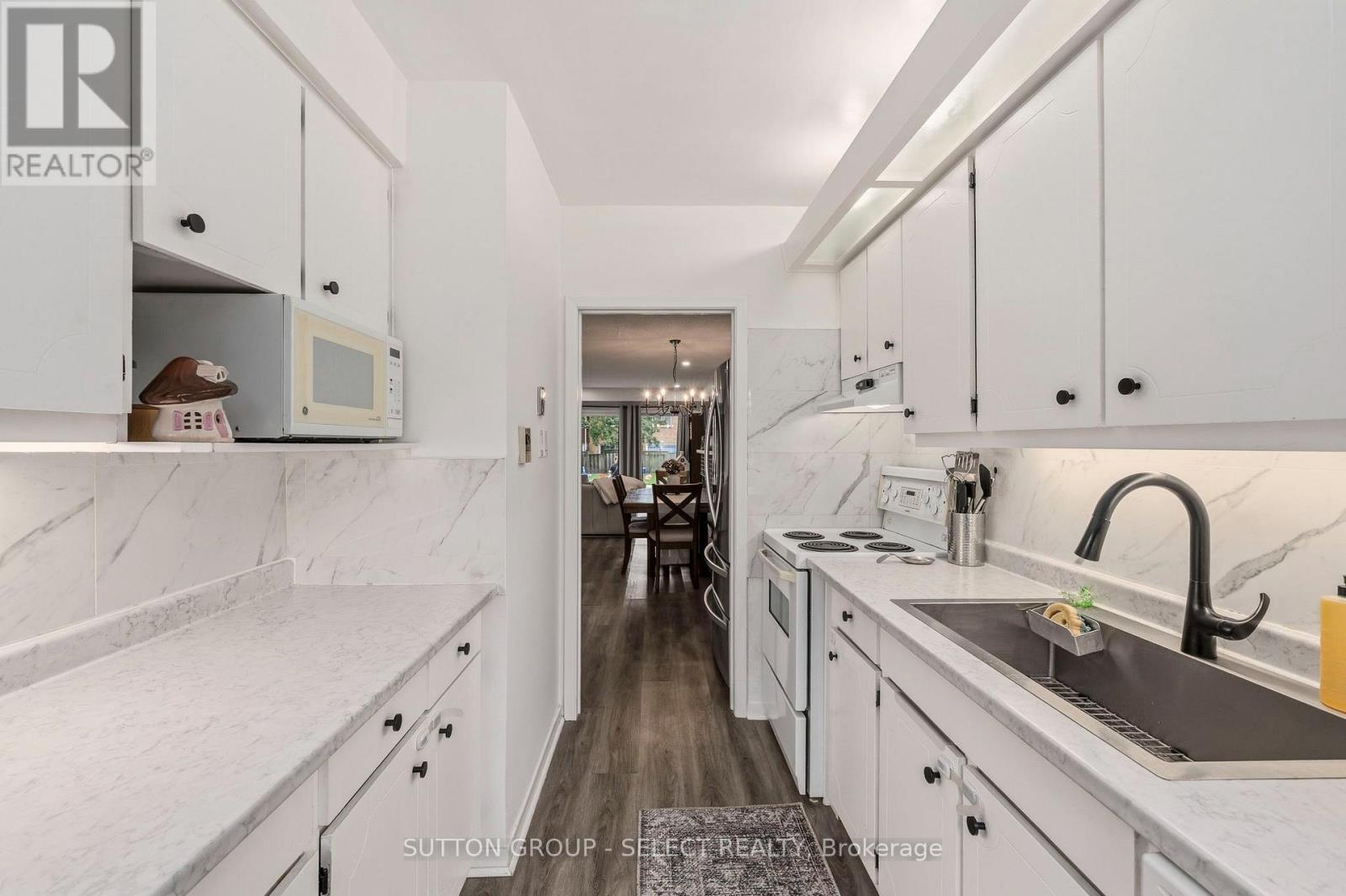 #30 44 ARBOUR GLEN CRESCENT - 5